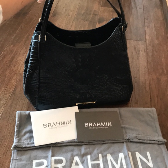 Brahmin Handbags - Beautiful Brahmin black leather purse bag like new